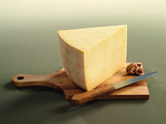 Cantal Jeune Aop Pointe 1/16  2,4 Kg
