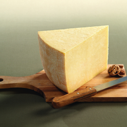 Cantal Jeune Aop Pointe 1/16  2,4 Kg